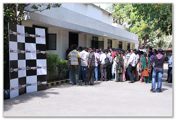 BEHINDWOODS ORU KAL ORU KANNADI CONTEST - IMAGES